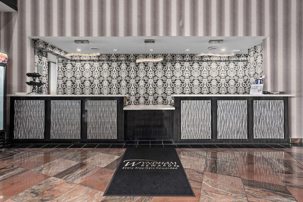 Wyndham Garden Norfolk Downtown Hotel Eksteriør billede