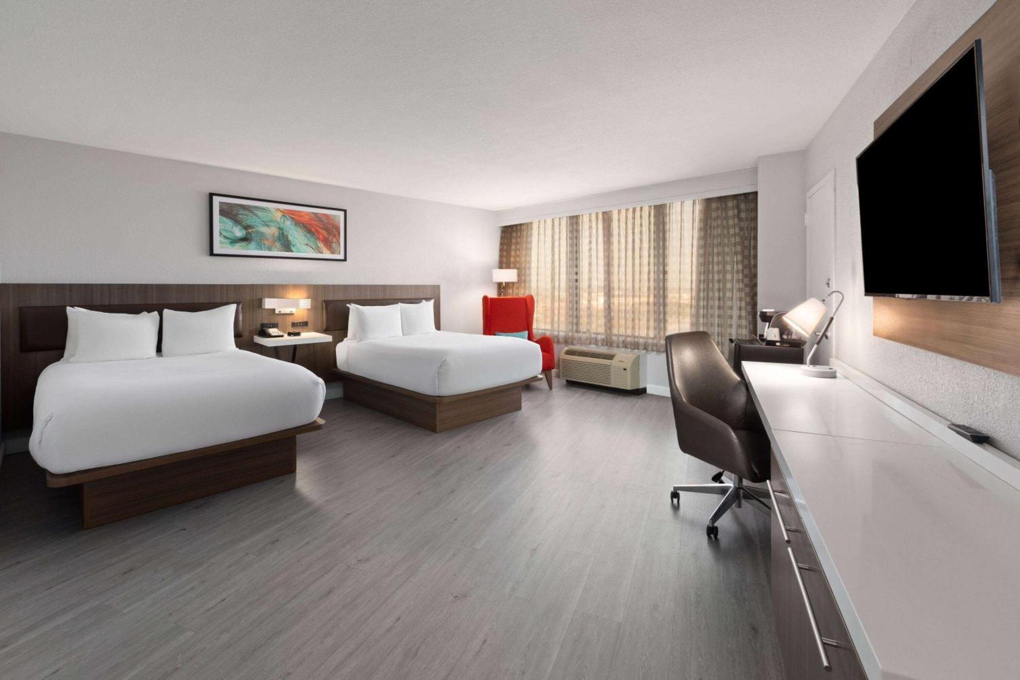 Wyndham Garden Norfolk Downtown Hotel Eksteriør billede