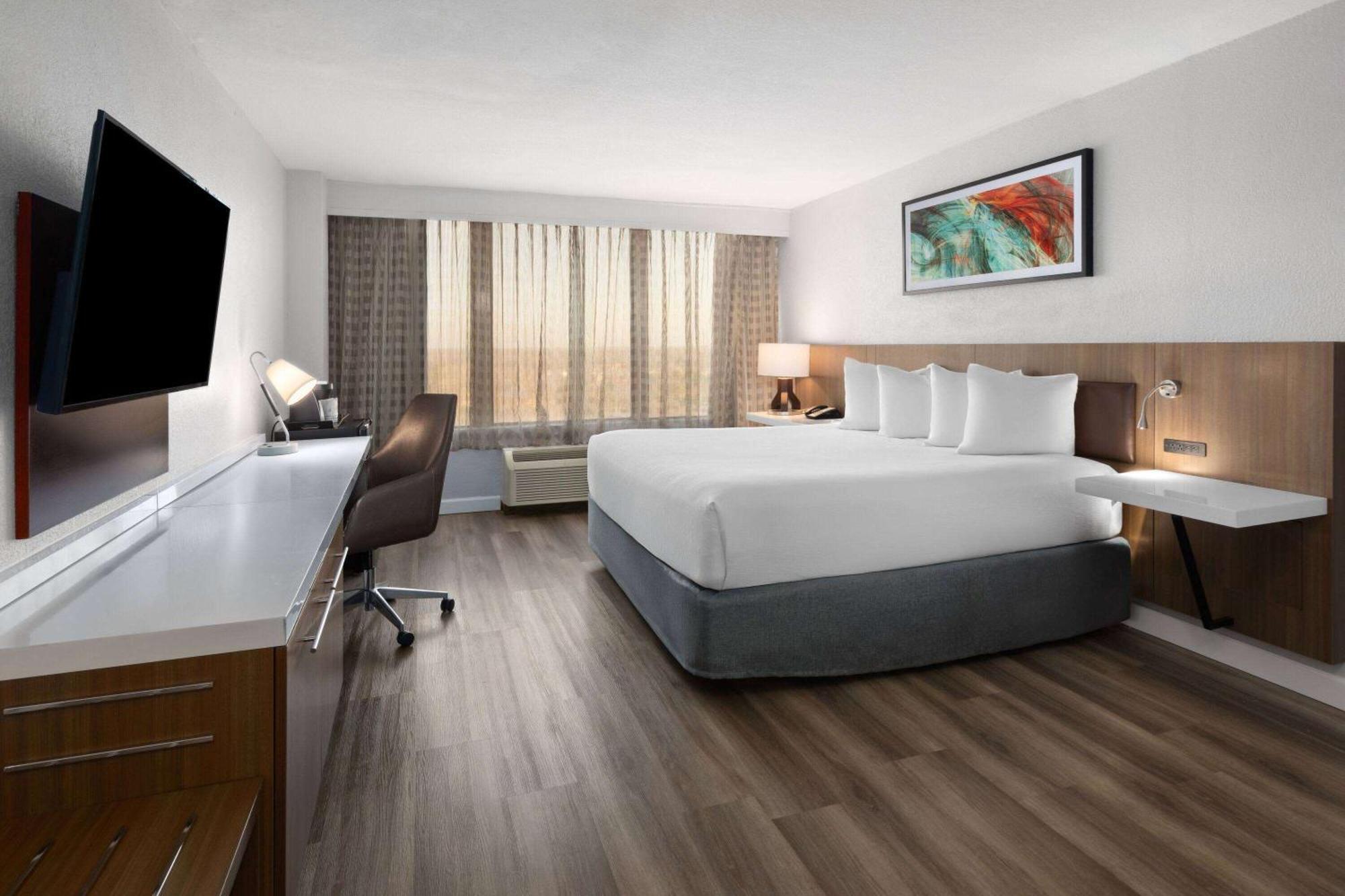 Wyndham Garden Norfolk Downtown Hotel Eksteriør billede